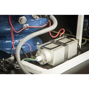 Genset Silent Inverter vs Konvensional: Mana yang Lebih Efisien?